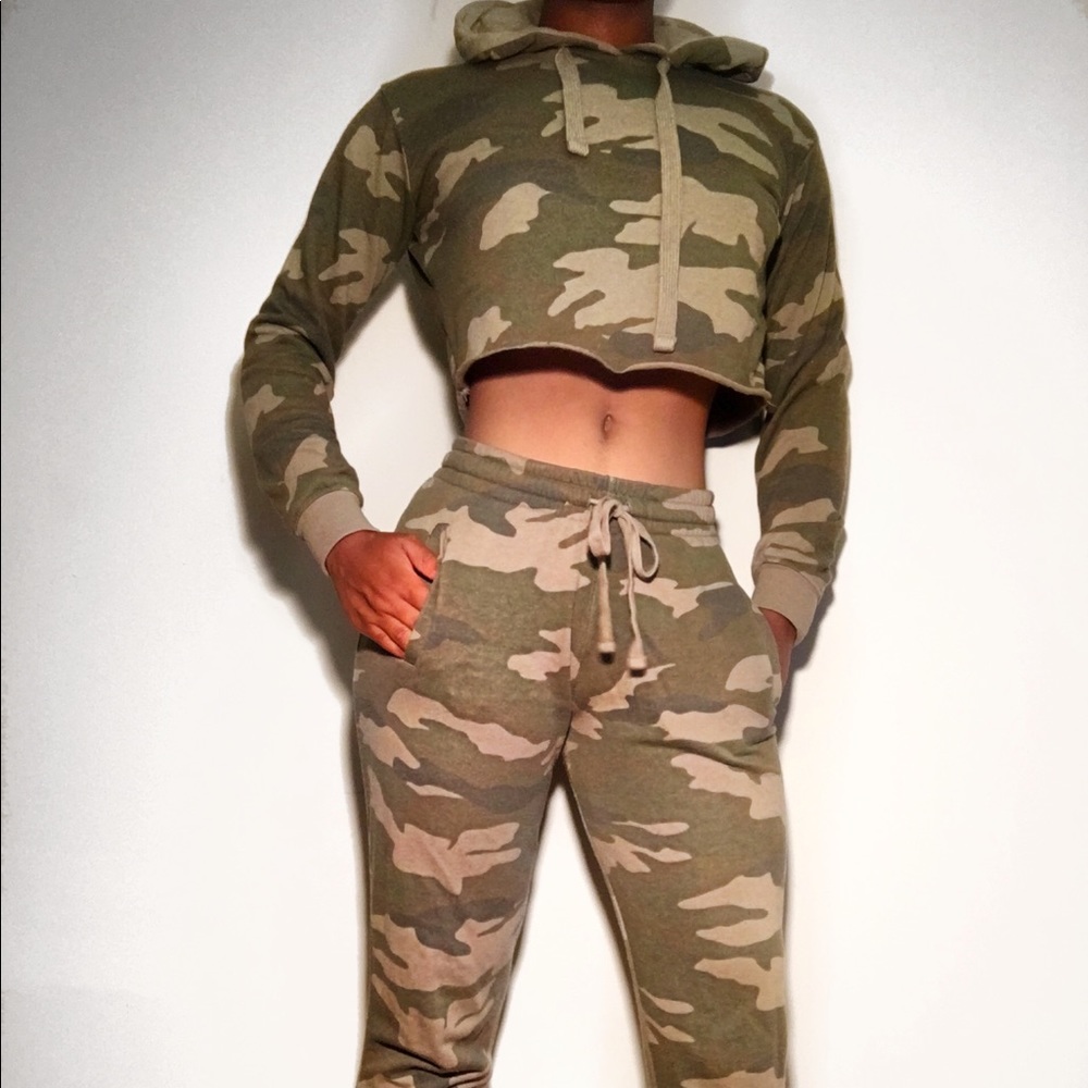 Camo jogger and hoodie set